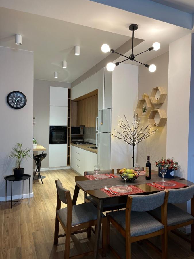 A New Apartment In The King District Koetaisi Buitenkant foto