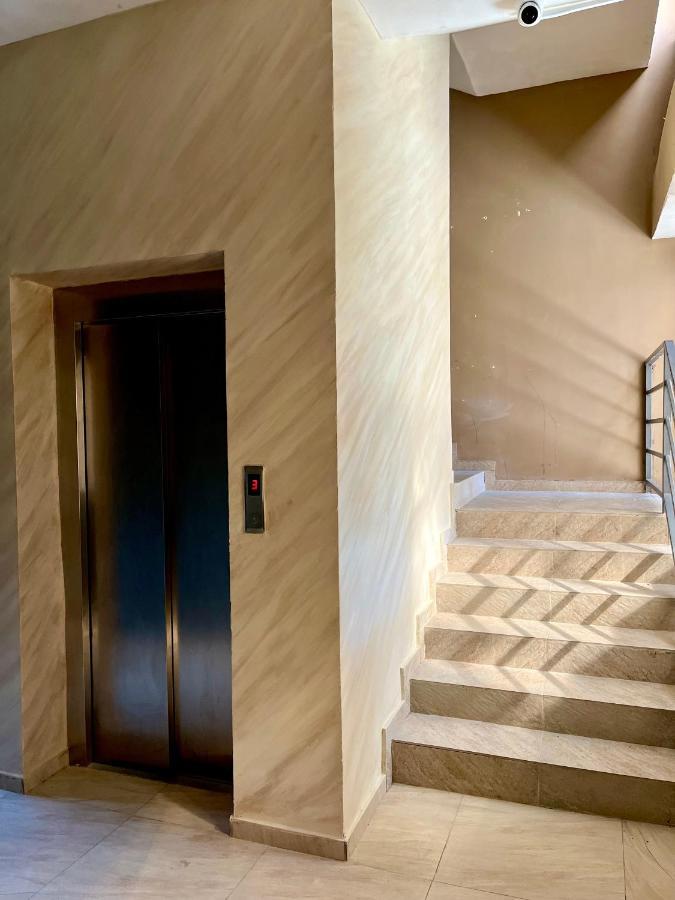 A New Apartment In The King District Koetaisi Buitenkant foto